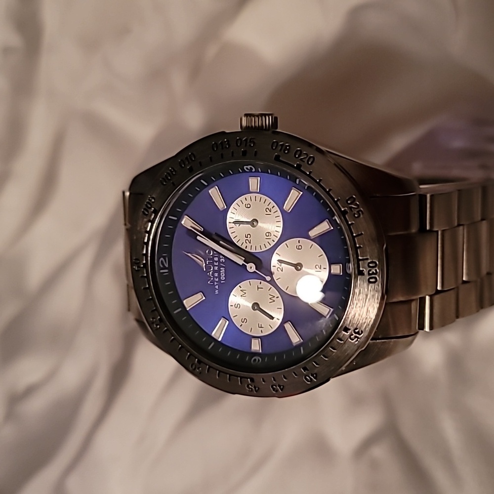 Men's Nautica Sport N11019 Wrist Watch Chronograph Silver Case & Band Like New
